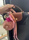 Pembe Renk Çiçek Ve Kalp Figürlü Ayna Detaylı Çanta Charm/ Anahtarlık