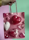 Pembe Renk Kalp Figürlü Karton Çanta