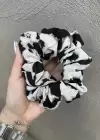 Siyah Ve Beyaz Renk Leopar Desenli Simit Toka