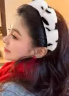 Siyah Ve Beyaz Renk Leopar Desenli Spa Saç Bandı Havlu Taç