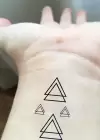 Üçgen Geçici Dövme Tattoo