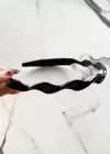 Siyah Renk Taç