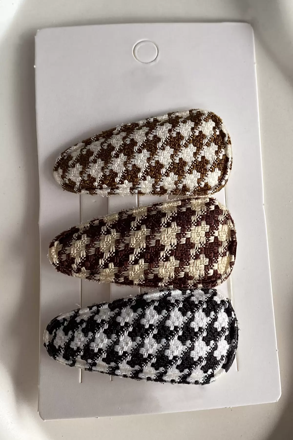 3lü Karışık Renk Kazayağı Kumaş Figürlü Yan Toka Set