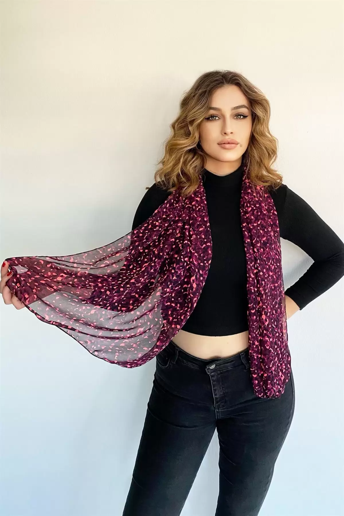 Mor Renk Leopar Desenli Şal
