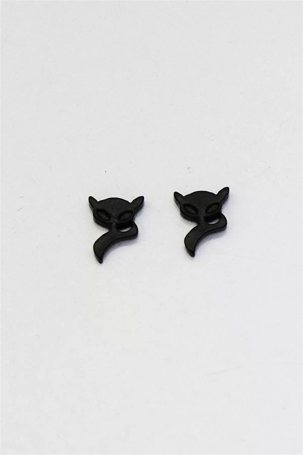 Siyah Renk Kedi Figürlü Mıknatıslı Küpe (Çift)