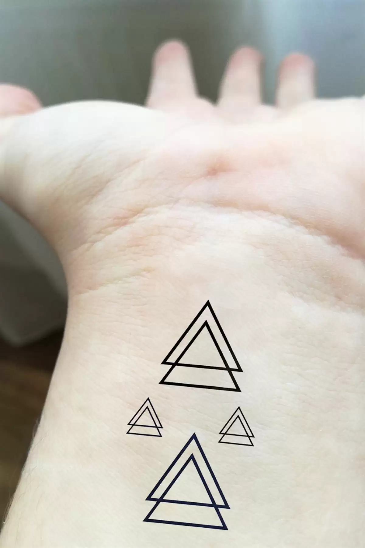 Üçgen Geçici Dövme Tattoo