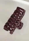 Bordo Renk Mat Zincir Desenli Mandal Toka