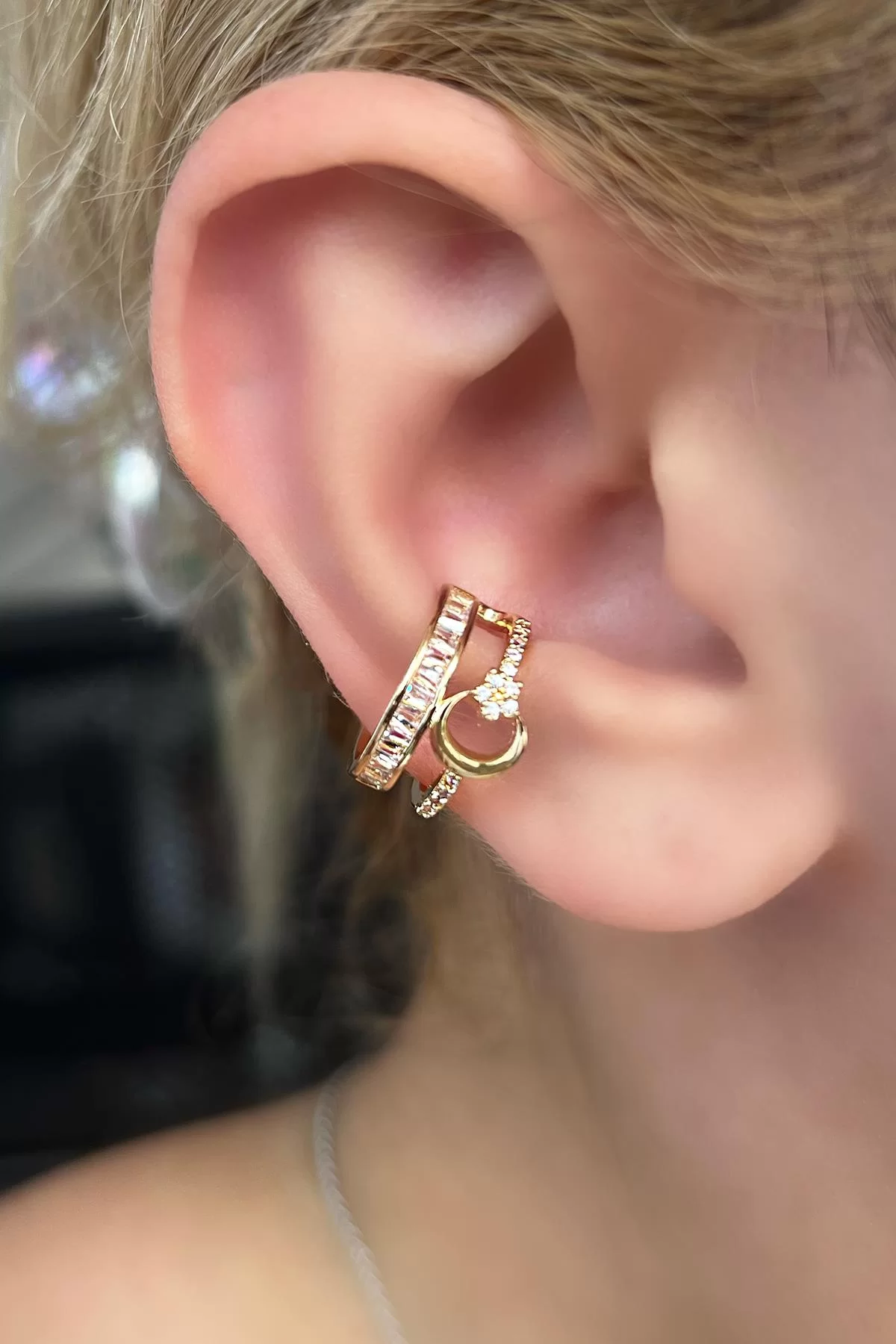 Altın Renk Ay Ve Yıldız Detaylı Ear Cuff Küpe