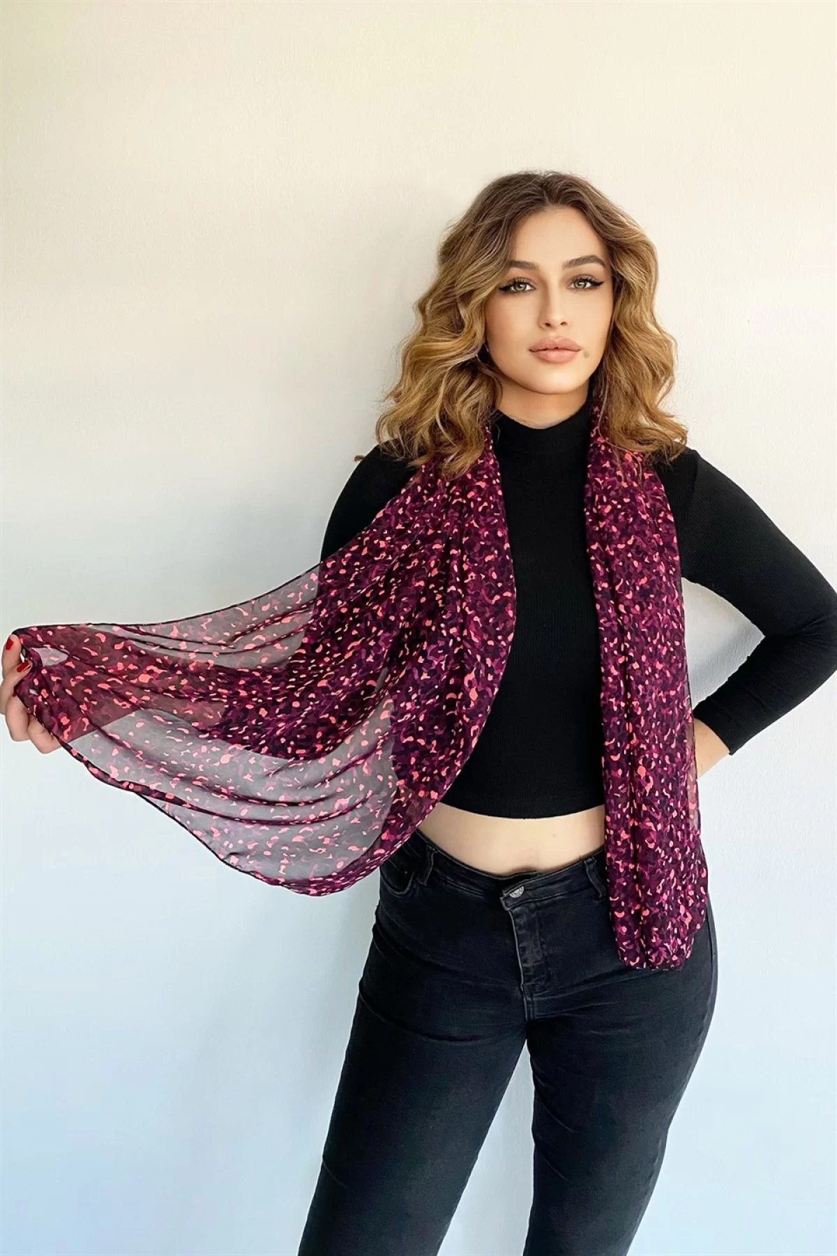 Mor Renk Leopar Desenli Şal