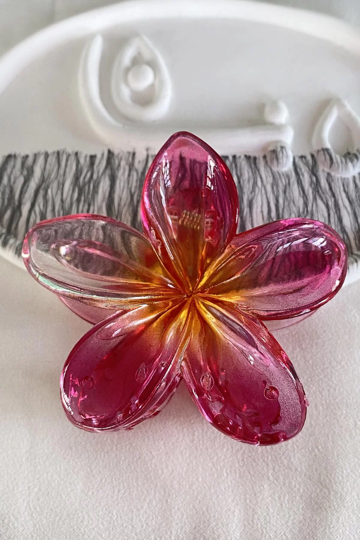 Pembe Renk Şeffaf Lotus Çiçek Mandal Toka