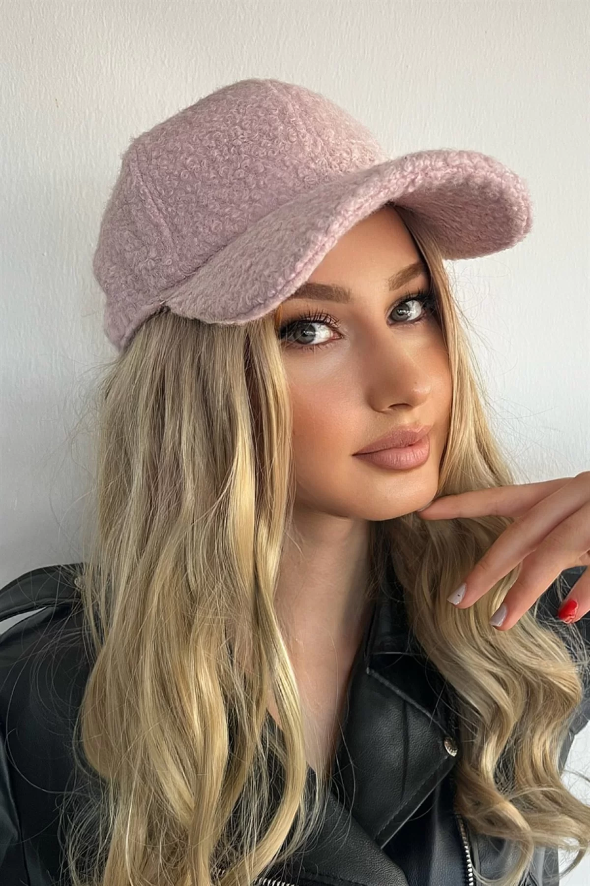 Toz Pembe Renk Şapka