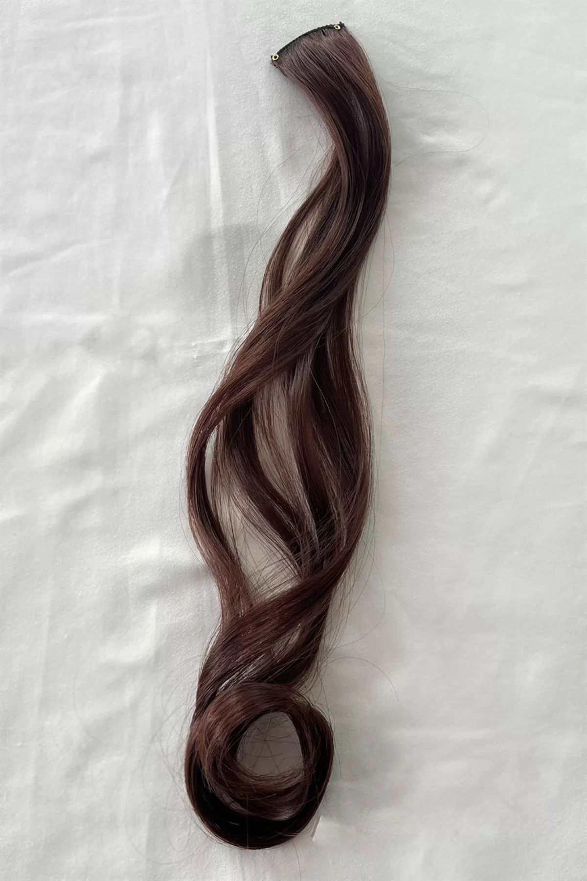 Yan Çıt Çıt Postiş / Kahverengi Renk / 50 Cm