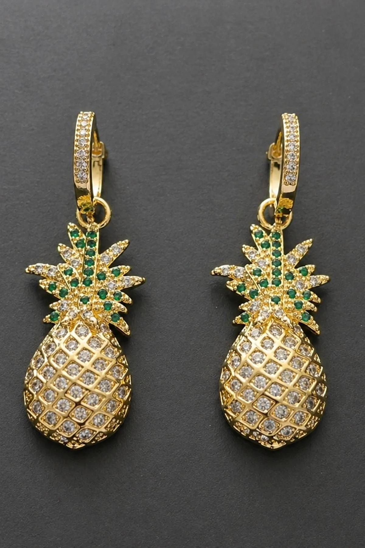 Altın Renk Ananas Figürlü Küpe (Çift)