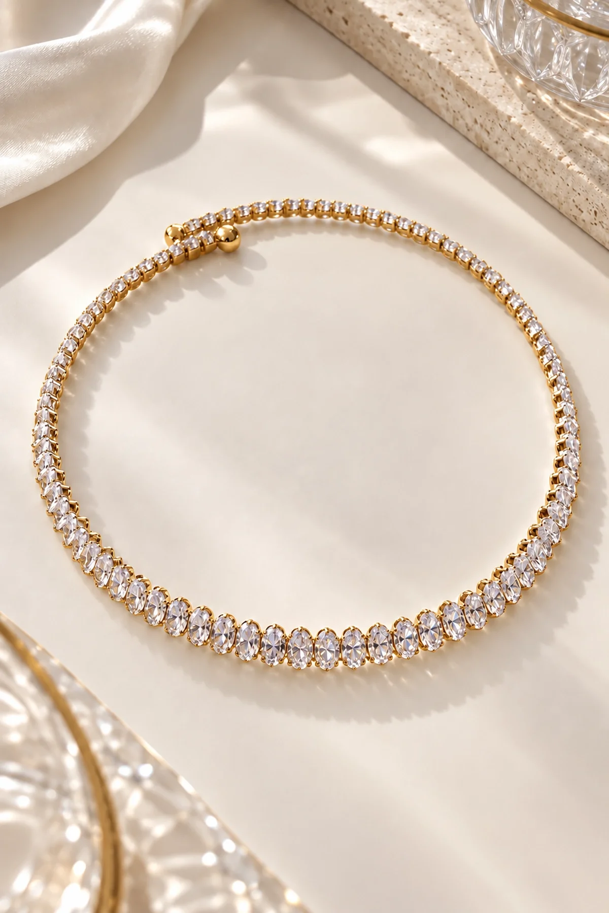 Altın Renk Choker Kolye