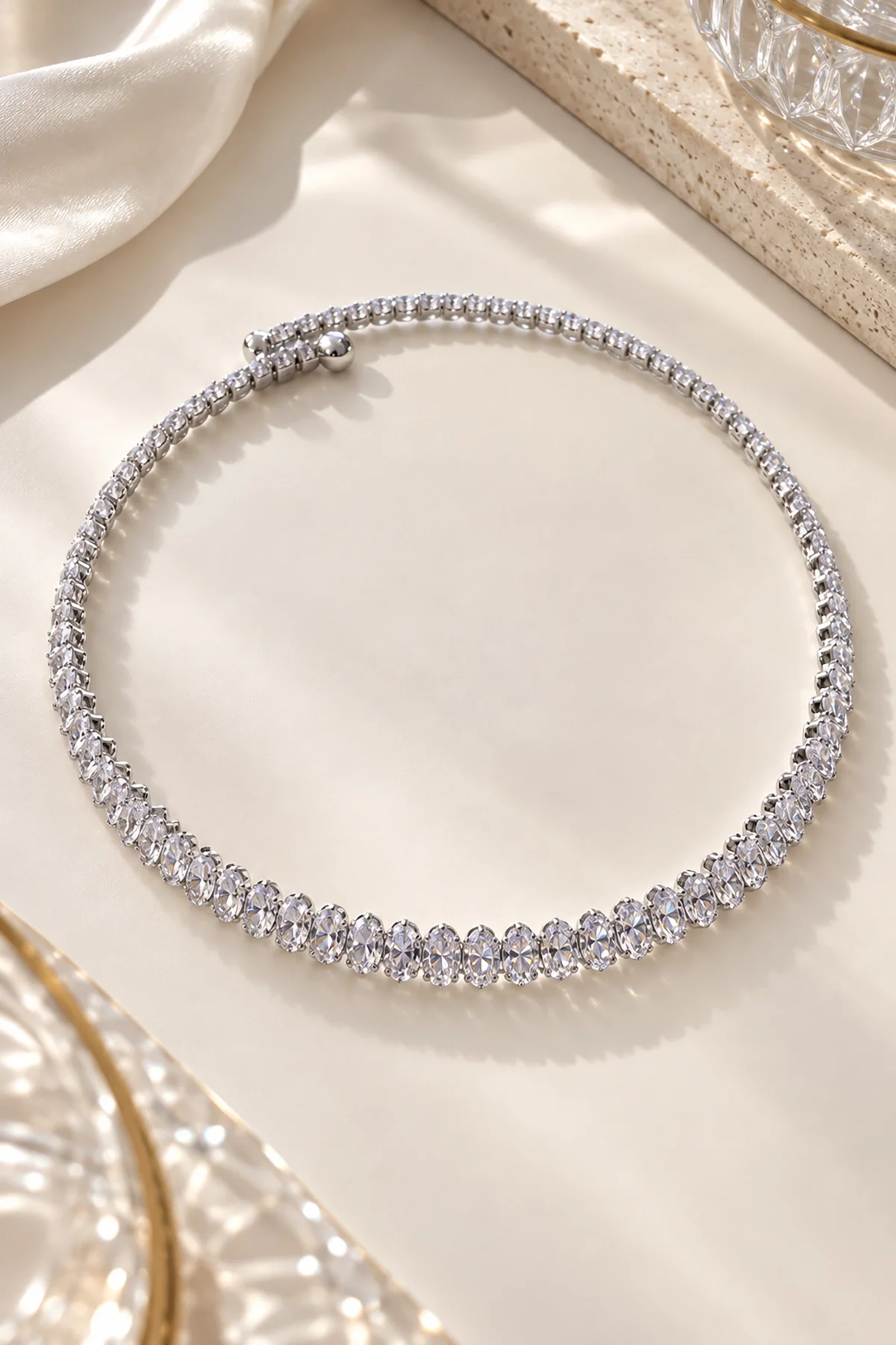 Gümüş Renk Choker Kolye