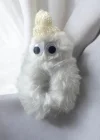 Beyaz Renk Canavar Figürlü Peluş Simit Toka