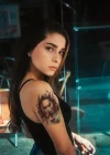 Geçici Kadın Modelli Dövme Tattoo