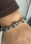 Gümüş Renk Çarpı Figürlü Çelik Kelepçe Bileklik