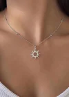 Gümüş Renk Güneş Figürlü Çelik Kolye