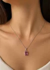 Gümüş Renk Pembe Taş Detaylı Çelik Kolye