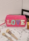 Pembe Renk Love Detaylı Makyaj Çantası
