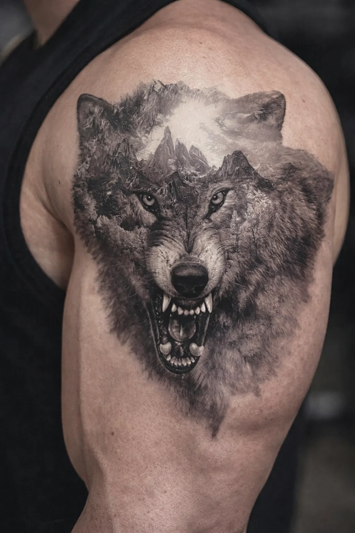 Geçici Kurt Figürlü Dövme Tattoo