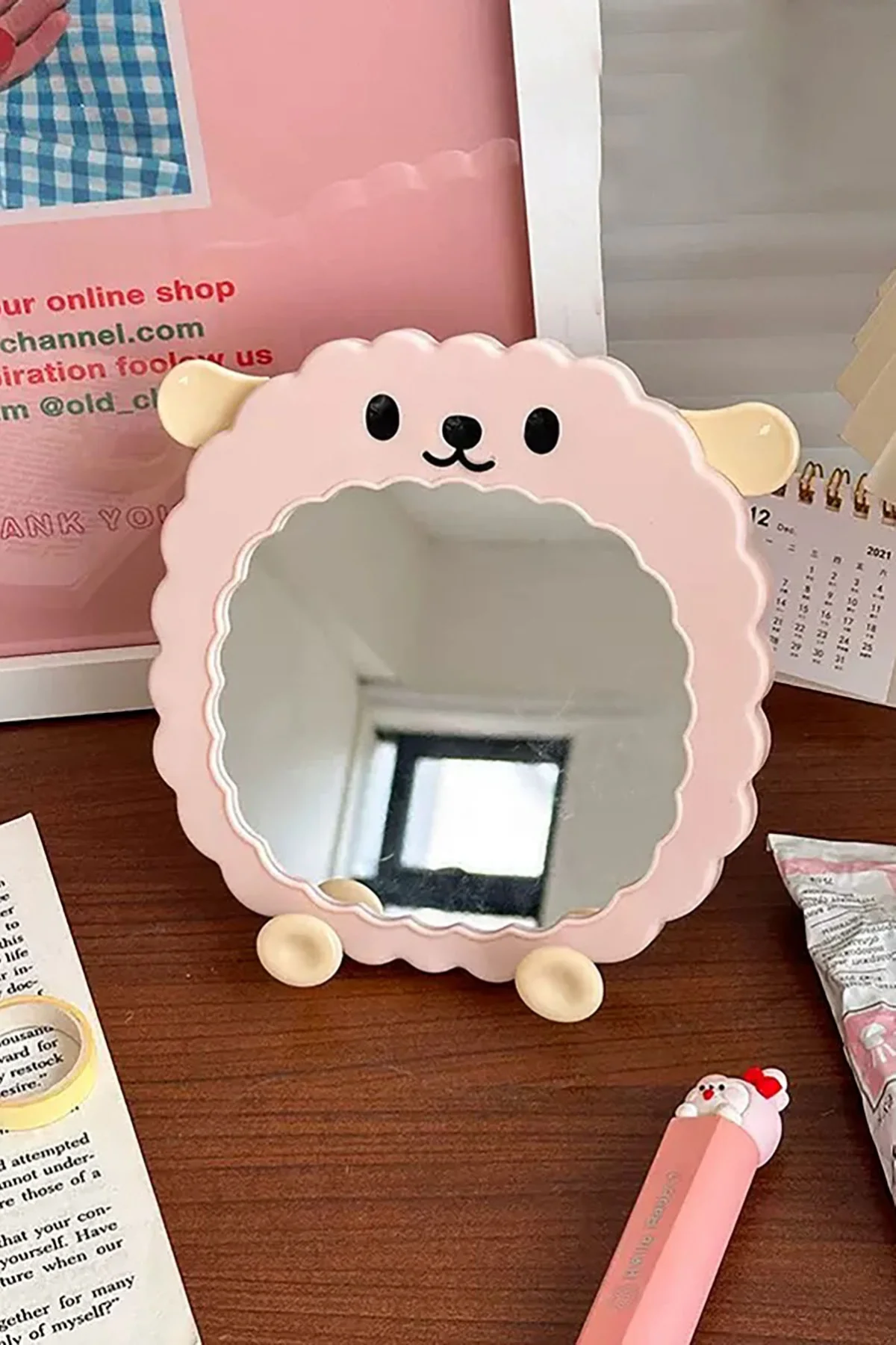 Pembe Renk Koyun Figürlü Masa Aynası