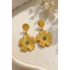 Altın Renk Çiçek Figürlü Çelik Küpe (Çift)