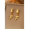 Altın Renk F Harf Çelik Küpe (Çift)