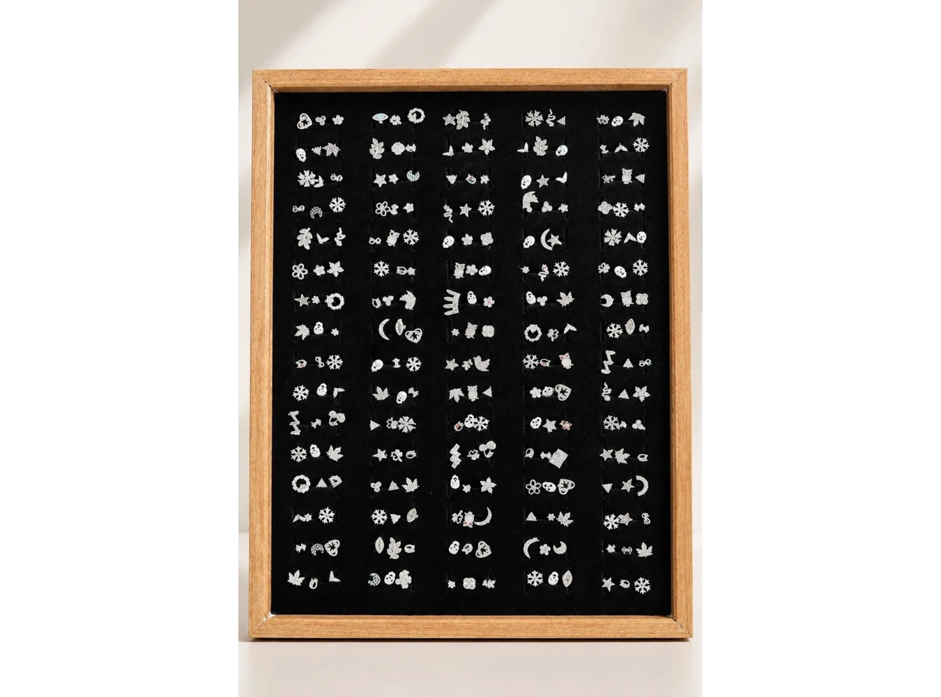 240lı Gümüş Renk Karışık Figürlü Piercing Set