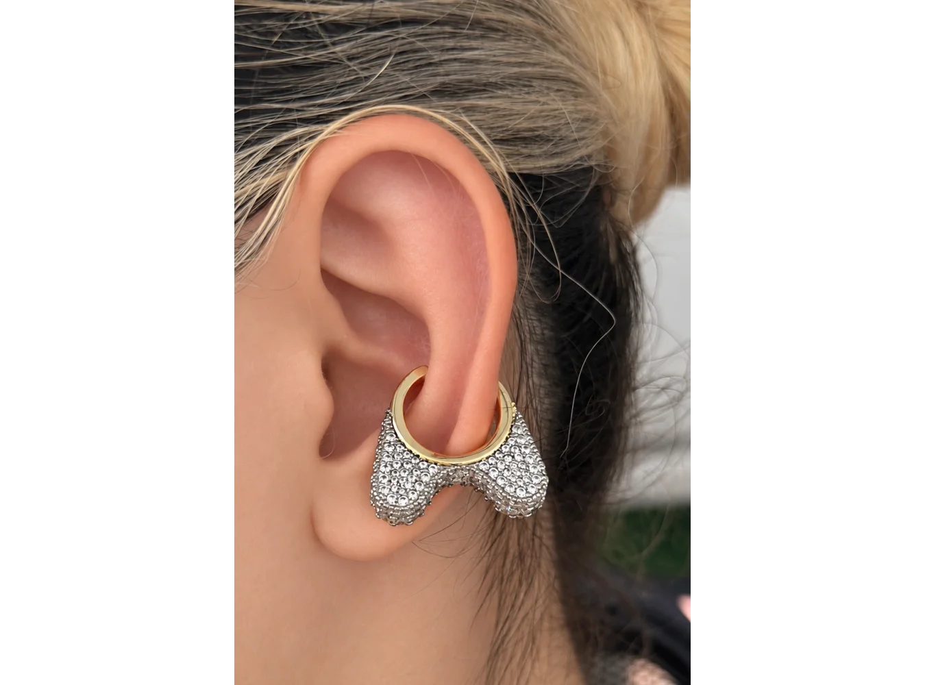 Altın Ve Gümüş Renk Taşlı Tx Ear Cuff  (Tek)