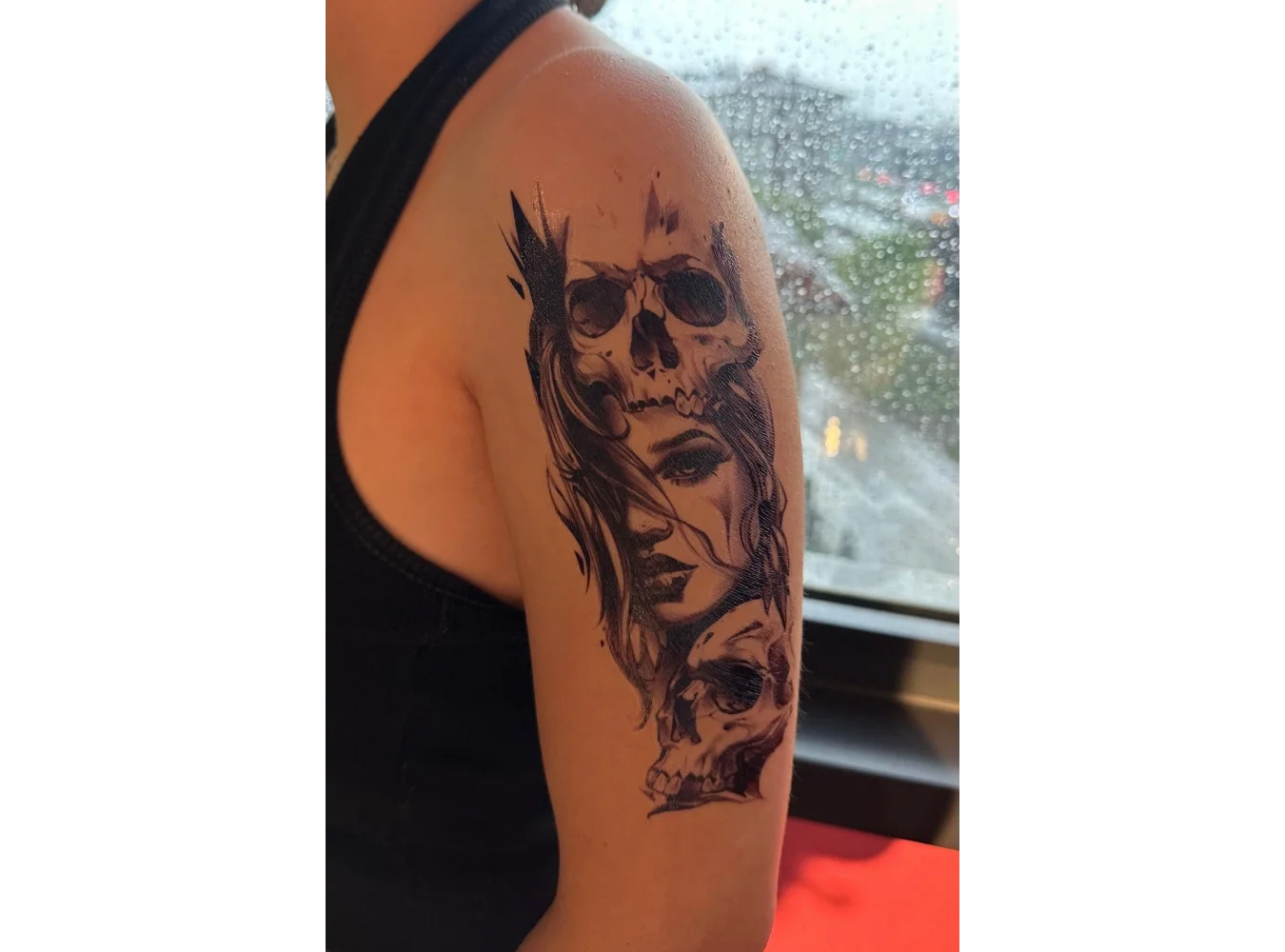 Geçici Kız Figürlü Dövme Tattoo