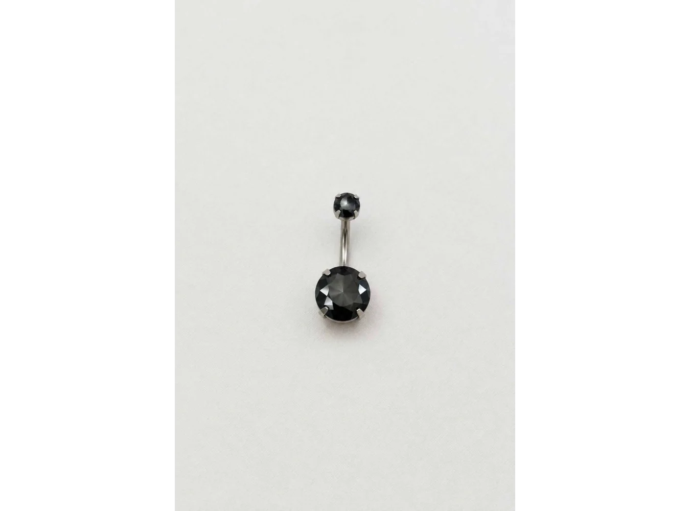 Gümüş Renk Taşlı Cerrahi Çelik Göbek Piercing