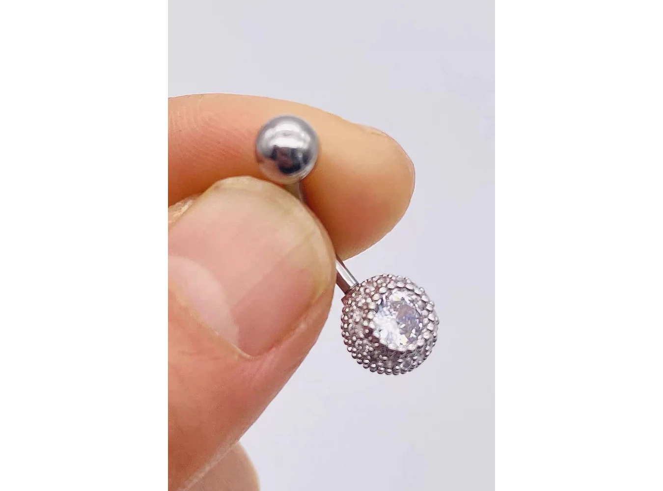 Gümüş Renk Taşlı Cerrahi Çelik Göbek Piercing