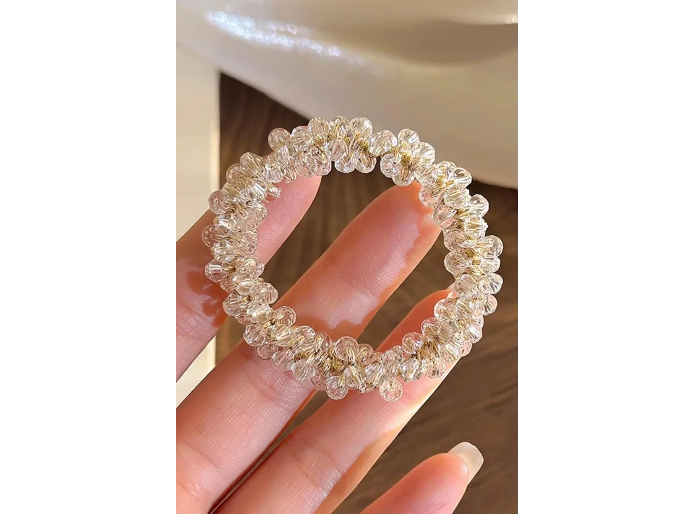 Krem Renk Taşlı Lastik Toka