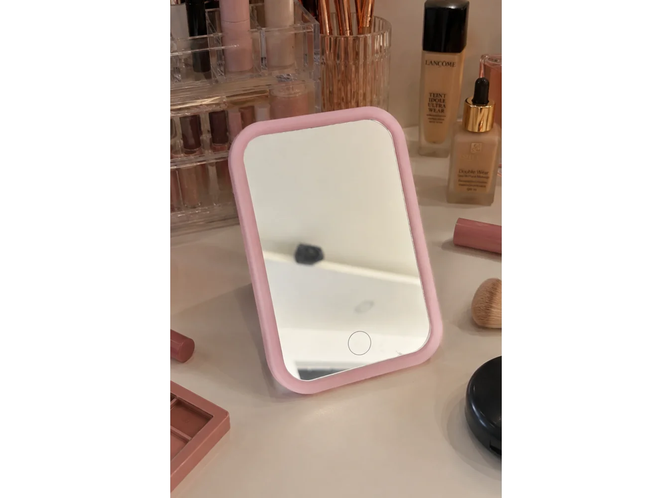 Pembe Renk Işıklı Masa Aynası