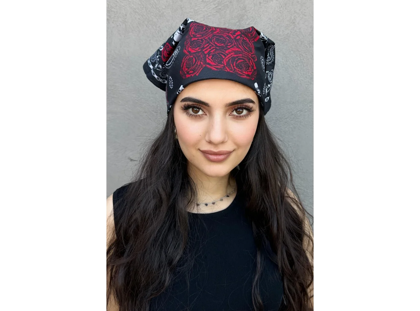 Siyah Renk Kurukafa Figürlü Bandana