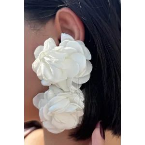 Beyaz Renk Çiçek Figürlü Küpe (Çift)