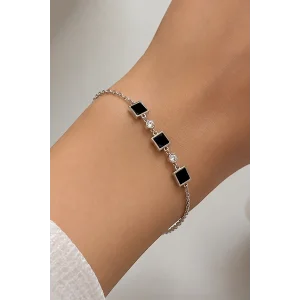 Gümüş Renk Taş Detaylı  Bileklik