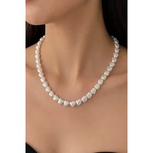 Krem Renk İnci Kolye