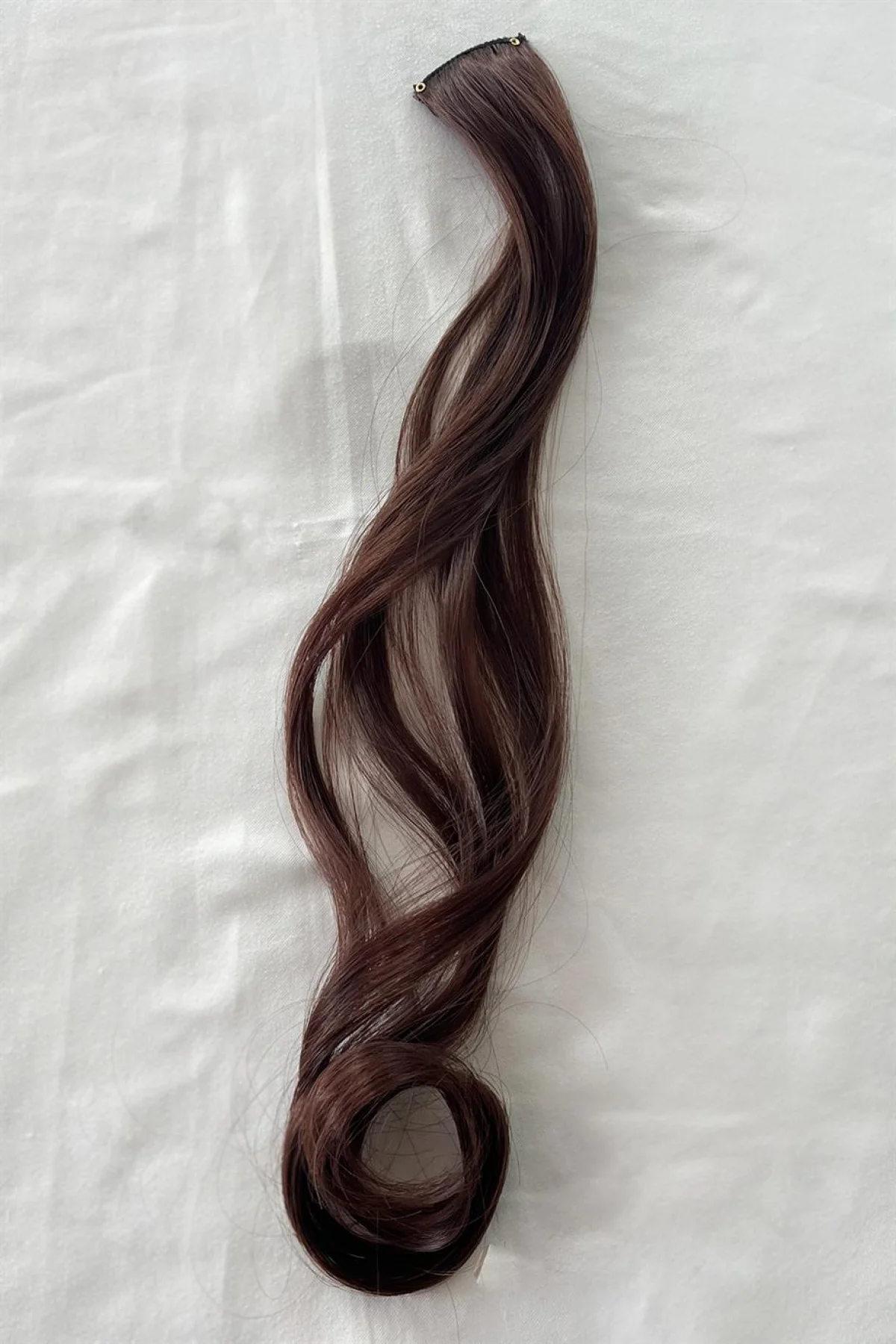 Yan Çıt Çıt Postiş / Kahverengi Renk / 50 Cm