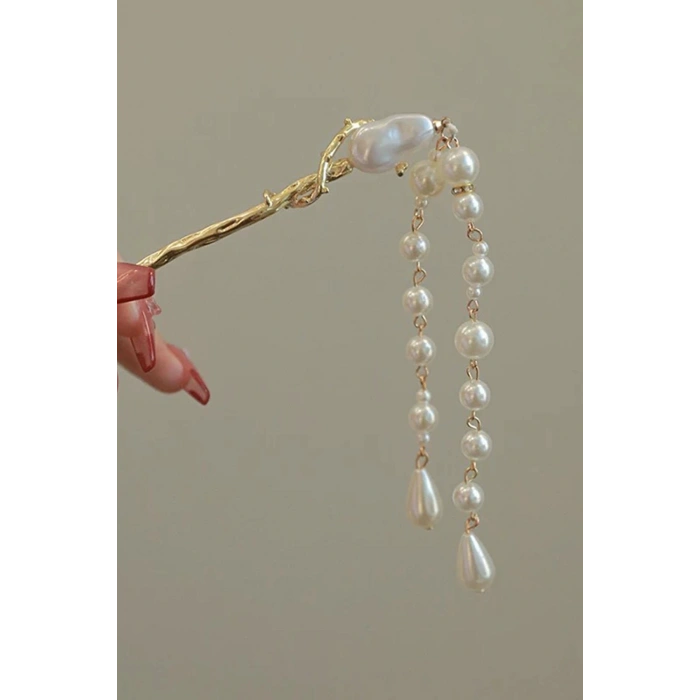 Altın Renk İnci Detaylı Sallantılı Topuz Toka