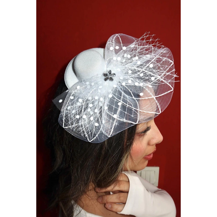 Beyaz Renk Çiçek Detaylı Nikah Şapkası/Vualet Şapka