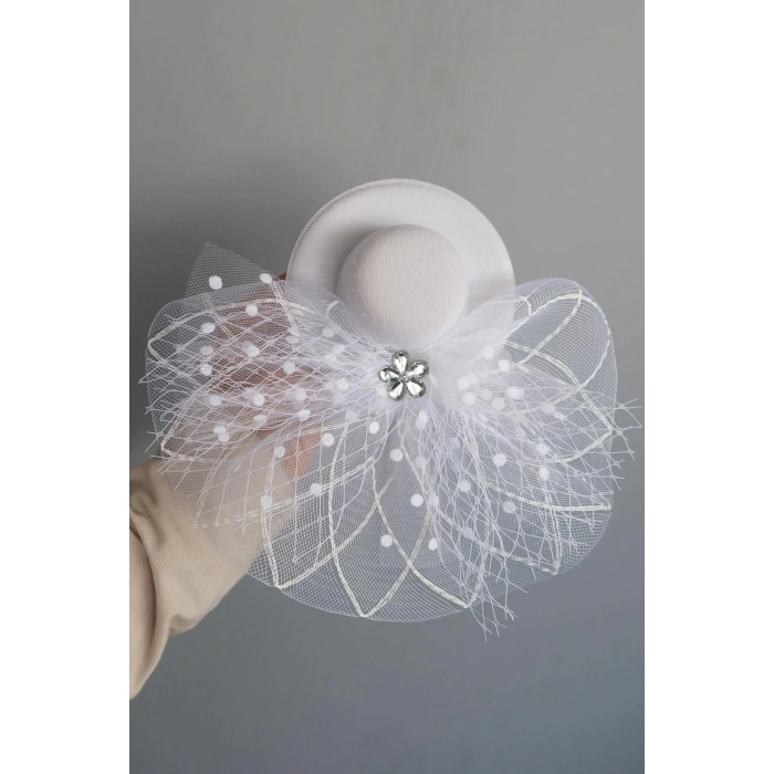 Beyaz Renk Çiçek Detaylı Nikah Şapkası/Vualet Şapka