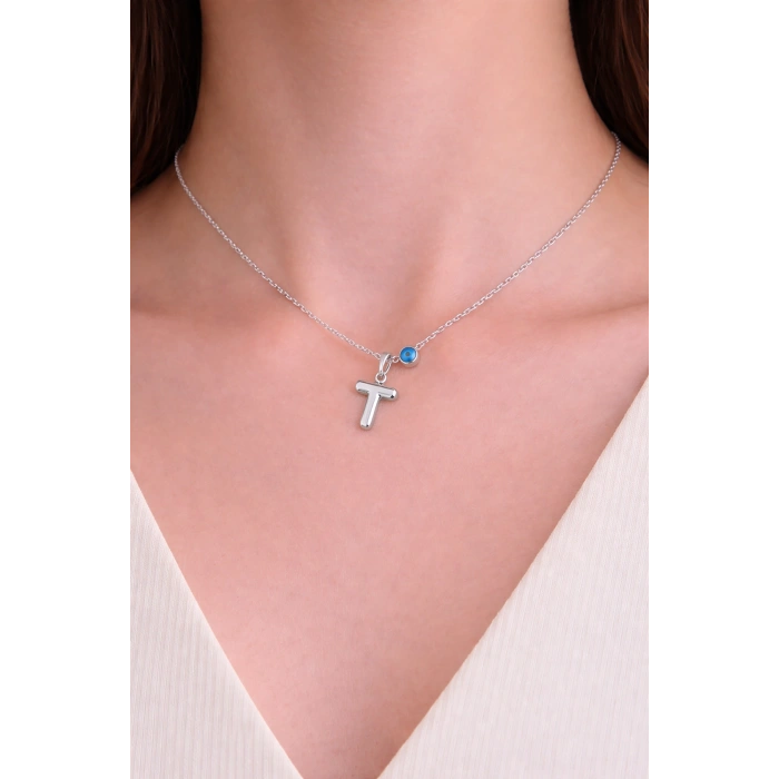 Gümüş Renk T Harf Çelik Kolye