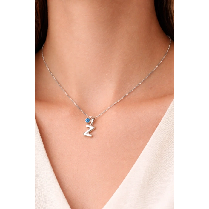 Gümüş Renk Z Harf Çelik Kolye