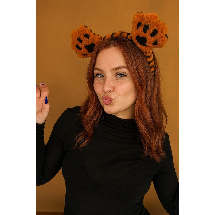 Kahverengi Pati Figürlü Peluş Taç