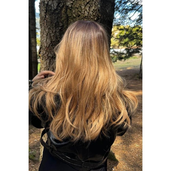 Kahverengi Ve Sarı Ombreli Dalgalı Peruk