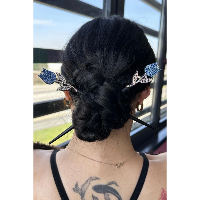 Mavi Renk Lale Figürlü Taş Detaylı Topuz Tokası/ Kalemi