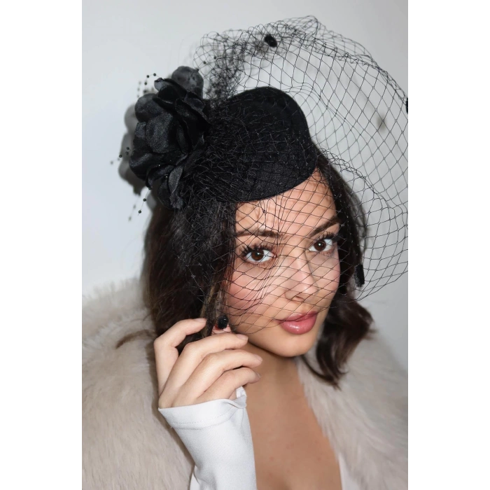 Siyah Renk Çiçek Detaylı Nikah Şapkası/Vualet Şapka